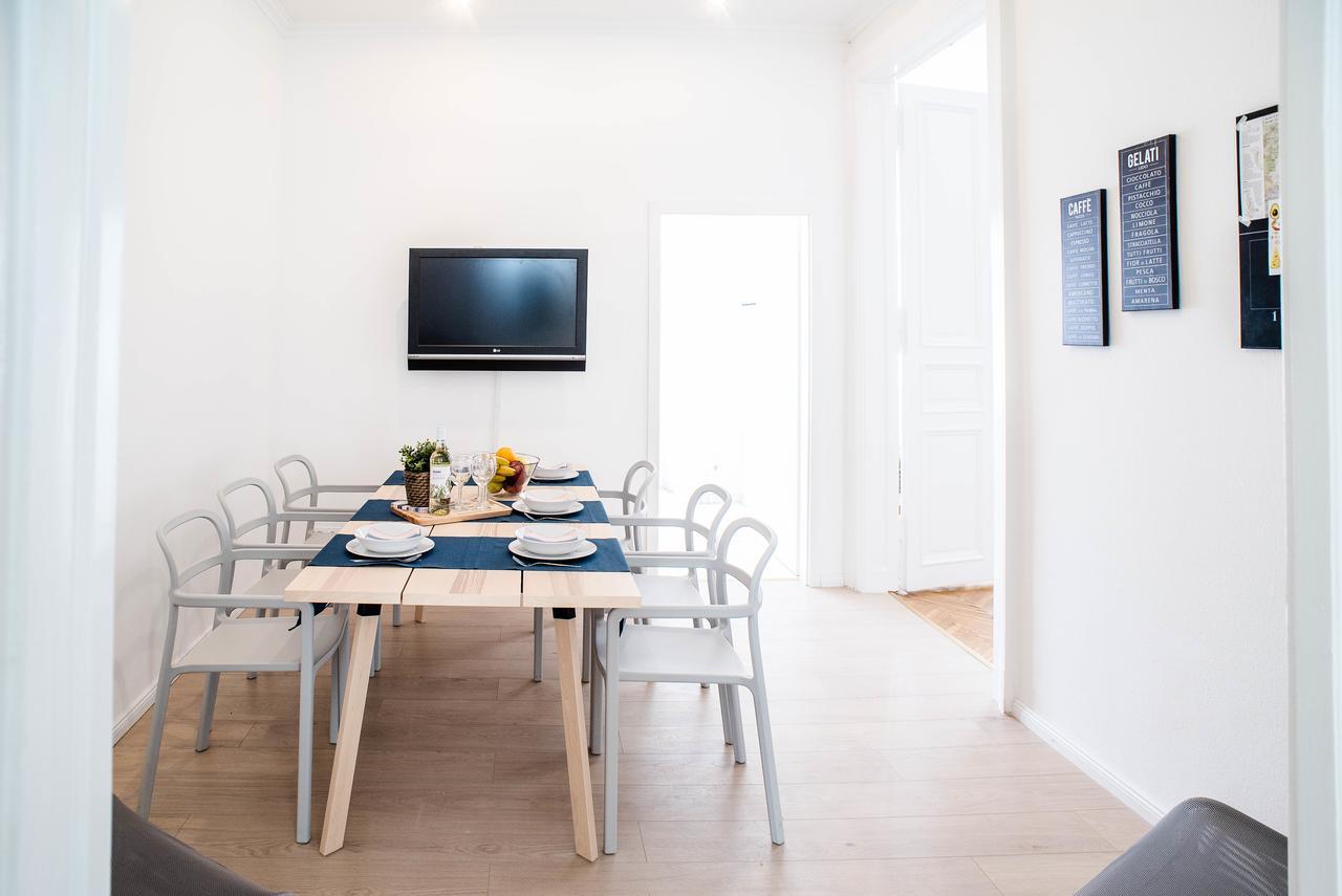 Nine Trees Apartment Budapest Luaran gambar