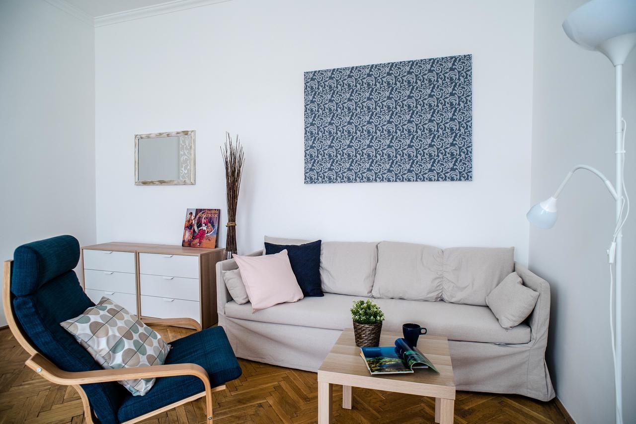 Nine Trees Apartment Budapest Luaran gambar